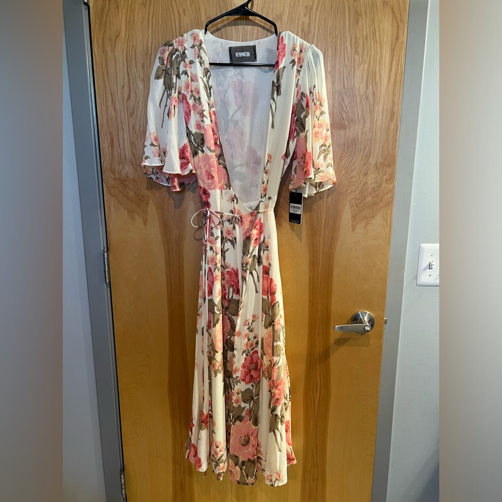 NWT NEW XS Reformation Rhodes Midi Wrap Dress in Josephine Floral, Cream/Pink